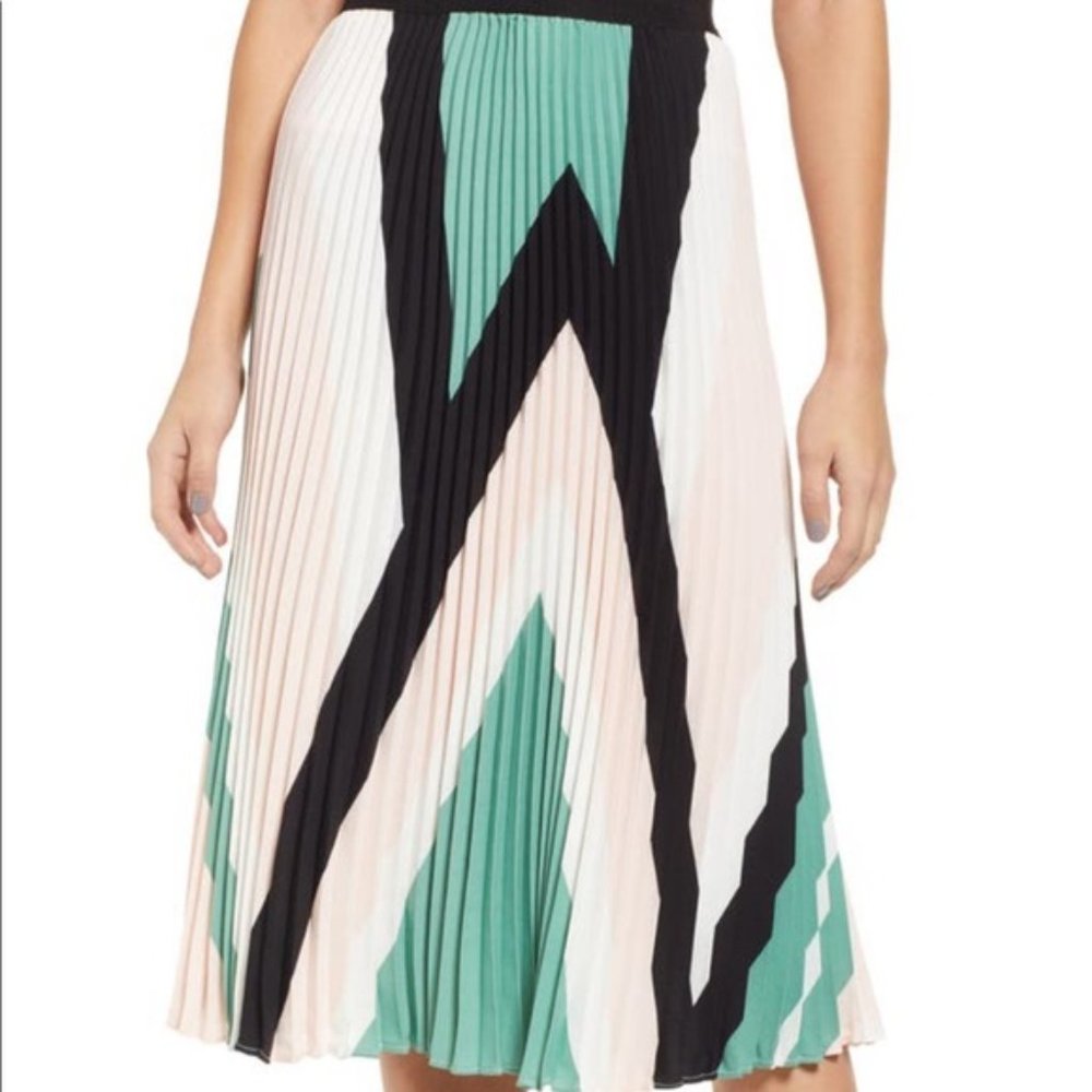 Leith Pleated Midi Skirt size 4x